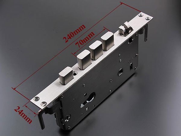 泸定开锁公司-换锁服务